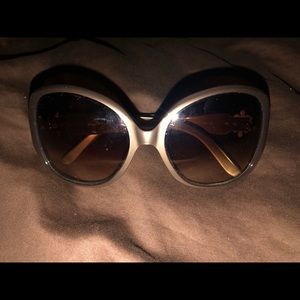 Vera Bradley Sunglasses